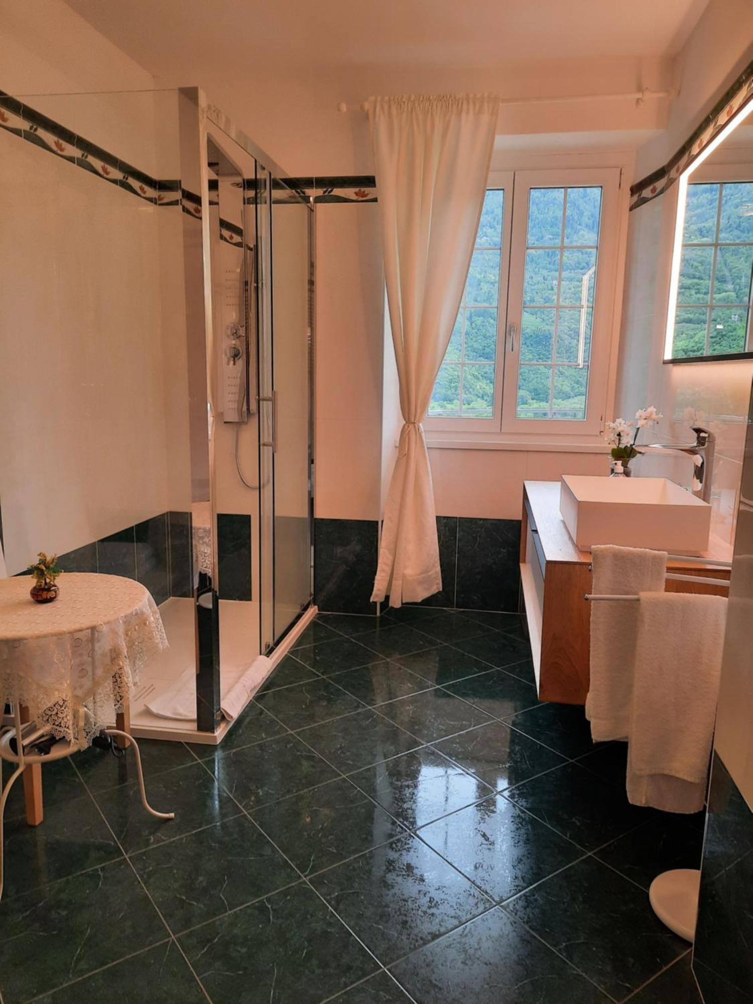 B&B Il Grappolo Bianzone Kültér fotó